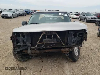 1999 GMC New Sierra 1500 SLE with VIN 2GTEC19T4X1519566, listed as a Copart auction lot 54897245 with 267,552 mi miles and Salvage Title. Bid and sale history available at carsss.com. Image 5.