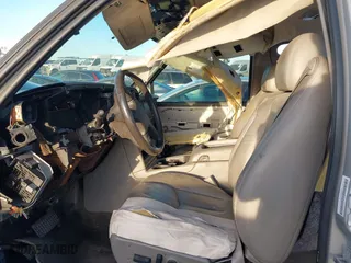 2004 Chevrolet Tahoe LT with VIN 1GNEK13T54J277973, listed as a IAAI auction lot 41622773 with 1 mi miles. Bid and sale history available at carsss.com. Image 5.