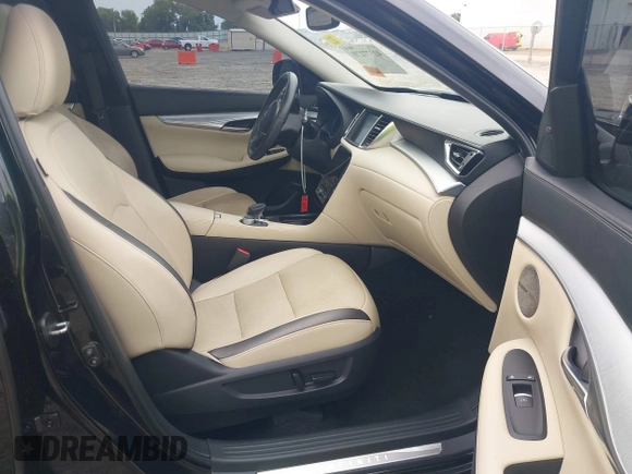 2019 Infiniti QX50 Essential с VIN 3PCAJ5M33KF107986, выставлен на аукционе IAAI как лот 42377270 с пробегом 102 517 миль миль и . История ставок и продаж доступна на DreamBid. Изображение 5.