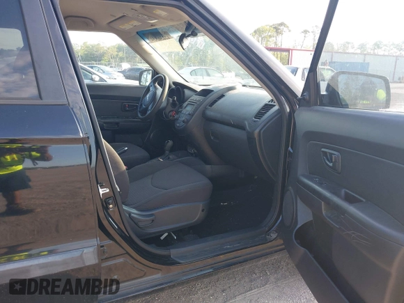 2013 Kia Soul with VIN KNDJT2A58D7591449, listed as a IAAI auction lot 42236932 with 104,012 mi miles and . Bid and sale history available at DreamBid. Image 5.