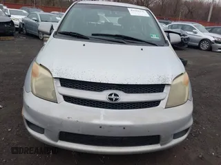 2006 Scion xA with VIN JTKKT624X60162836, listed as a IAAI auction lot 41944238 with 123,087 mi miles. Bid and sale history available at carsss.com. Image 12.