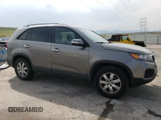 2013 Kia Sorento LX with VIN 5XYKTDA21DG401970, listed as a Copart auction lot 54079365 with 217,969 mi miles and Salvage title. Bid and sale history available at DreamBid. Image 4.