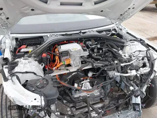 2023 BMW i4 eDrive35 z VIN WBY43AW04PFP70309, wystawiony jako IAAI lot #41745911 z przebiegiem 15 453 mil mil oraz . Historia ofert i sprzedaży dostępna na DreamBid. Obrazek 10.