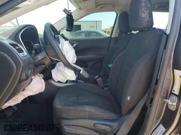 2018 Jeep Compass Sport with VIN 3C4NJCABXJT105430, listed as a Copart auction lot 59237575 with 104,600 mi miles and Salvage title. Bid and sale history available at DreamBid. Image 7.