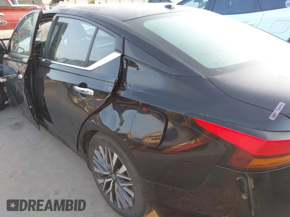 2023 Nissan Altima SV z VIN 1N4BL4DV4PN369993, wystawiony jako IAAI lot #42291109 z przebiegiem 38 500 mil mil oraz . Historia ofert i sprzedaży dostępna na DreamBid. Obrazek 19.