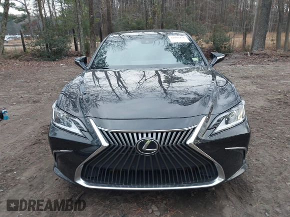 2021 Lexus ES with VIN 58ACZ1B18MU106522, listed as a IAAI auction lot 41053476 with 58,330 mi miles. Bid and sale history available at carsss.com. Image 13.