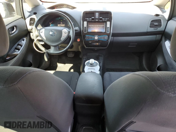 2016 Nissan LEAF SV z VIN 1N4BZ0CP2GC303447, wystawiony jako Copart lot #56404605 z przebiegiem 54 612 mil mil oraz Szkoda całkowita • Salvage title. Historia ofert i sprzedaży dostępna na DreamBid. Obrazek 8.
