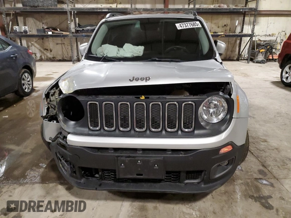 2017 Jeep Renegade Latitude with VIN ZACCJBBB6HPF37241, listed as a Copart auction lot 47377685 with 142,566 mi miles and Salvage Title. Bid and sale history available at carsss.com. Image 5.
