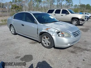 2003 Nissan Altima S with VIN 1N4AL11D43C255763, listed as a IAAI auction lot 41715428 with 191,041 mi miles. Bid and sale history available at carsss.com. Image 1.