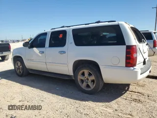 2007 Chevrolet Suburban LT with VIN 3GNFC16097G300308, listed as a Copart auction lot 84014154 with 168,618 mi miles and Salvage title. Bid and sale history available at DreamBid. Image 2.