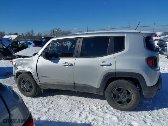 2016 Jeep Renegade Sport with VIN ZACCJBAT8GPC79331, listed as a IAAI auction lot 41363699 with 174,603 mi miles. Bid and sale history available at carsss.com. Image 14.