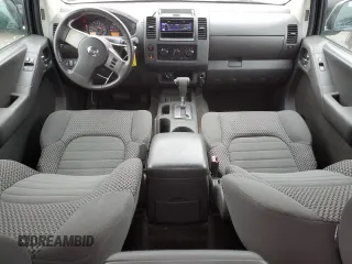 2005 Nissan Frontier LE with VIN 1N6AD06W35C434095, listed as a Copart auction lot 82559744 with 136,085 mi miles and Salvage title. Bid and sale history available at DreamBid. Image 8.
