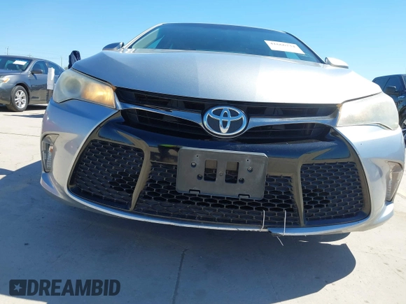 2017 Toyota Camry XLE with VIN 4T1BF1FK8HU345878, listed as a IAAI auction lot 41666734 with 123,742 mi miles. Bid and sale history available at carsss.com. Image 17.