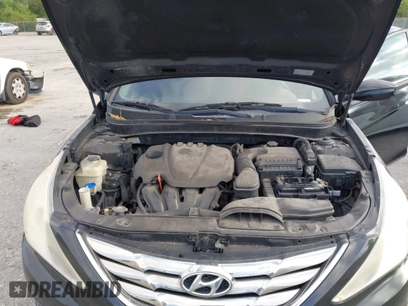 2011 Hyundai Sonata Limited with VIN 5NPEC4AC6BH154747, listed as a IAAI auction lot 42081512 with 235,151 mi miles and . Bid and sale history available at carsss.com. Image 10.