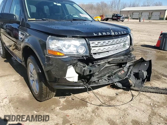 2013 Land Rover LR2 z VIN SALFR2BG4DH357994, wystawiony jako Copart lot #46604185 z przebiegiem 168 903 mil mil oraz Szkoda całkowita • Salvage title. Historia ofert i sprzedaży dostępna na DreamBid. Obrazek 14.