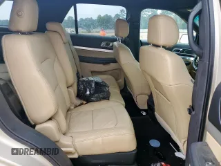 2017 Ford Explorer XLT z VIN 1FM5K8D85HGA10343, wystawiony jako Copart lot #56864105 z przebiegiem 56 339 mil mil oraz Szkoda całkowita • Salvage title. Historia ofert i sprzedaży dostępna na DreamBid. Obrazek 11.