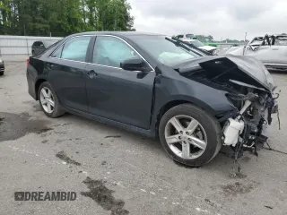 2013 Toyota Camry L with VIN 4T1BF1FK7DU696226, listed as a Copart auction lot 54060475 with 232,591 mi miles and Salvage Title. Bid and sale history available at DreamBid. Image 4.