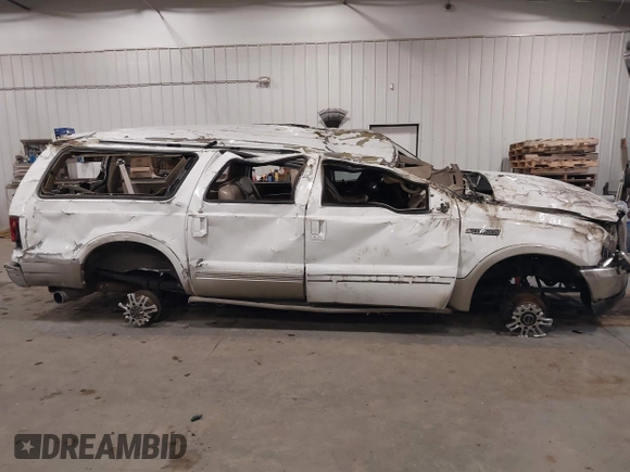 2000 Ford Excursion Limited с VIN 1FMSU43F5YED20090, выставлен на аукционе IAAI как лот 41152653 с пробегом Не указан миль и . История ставок и продаж доступна на DreamBid. Изображение 13.