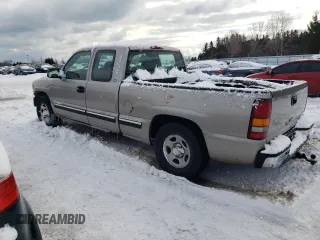 2000 Chevrolet Silverado 1500 LS with VIN 2GCEC19V7Y1242382, listed as a Copart auction lot 44953245 with 290,591 mi miles and Clean Title. Bid and sale history available at carsss.com. Image 2.