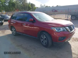 2017 Nissan Pathfinder S with VIN 5N1DR2MN2HC645683, listed as a IAAI auction lot 41964009 with 157,232 mi miles. Bid and sale history available at carsss.com. Image 1.