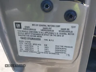2002 GMC Yukon SLT with VIN 1GKEC13T62R202059, listed as a IAAI auction lot 42023547 with 1 mi miles. Bid and sale history available at carsss.com. Image 9.