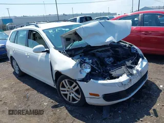 2011 Volkswagen Jetta TDI with VIN 3VWPL7AJ9BM676210, listed as a IAAI auction lot 42477609 with 121,109 mi miles and . Bid and sale history available at DreamBid. Image 1.