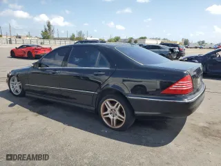 2006 Mercedes-Benz S-Class 5.0L with VIN WDBNG75J16A477632, listed as a Copart auction lot 51081275 with 0 mi miles and Salvage Title. Bid and sale history available at carsss.com. Image 2.
