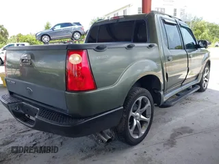 2002 Ford Explorer Sport Trac Value with VIN 1FMZU67E42UD06366, listed as a IAAI auction lot 42557071 with 228,526 mi miles and . Bid and sale history available at DreamBid. Image 4.