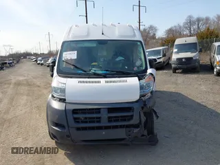 2018 Ram ProMaster Cargo with VIN 3C6URVJG1JE152160, listed as a IAAI auction lot 41758214 with 91,856 mi miles. Bid and sale history available at carsss.com. Image 13.