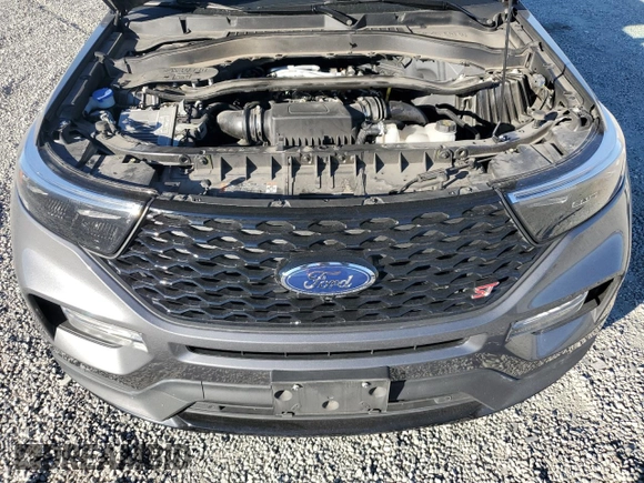 2021 Ford Explorer ST with VIN 1FM5K8GC4MGB71180, listed as a Copart auction lot 83975774 with 35,396 mi miles and Salvage Title. Bid and sale history available at carsss.com. Image 13.