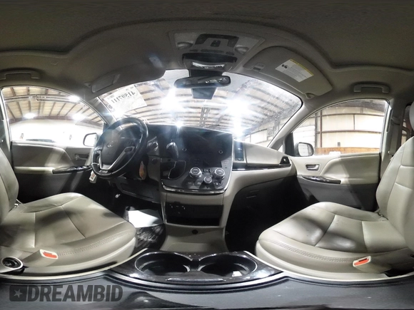 2019 Toyota Sienna XLE Auto Access Seat with VIN 5TDYZ3DC9KS011402, listed as a IAAI auction lot 41597111 with 127,466 mi miles. Bid and sale history available at carsss.com. Image 19.