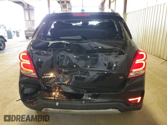 2020 Chevrolet Trax LT with VIN 3GNCJLSB8LL225095, listed as a Copart auction lot 55037785 with 38,443 mi miles and Salvage Title. Bid and sale history available at DreamBid. Image 6.