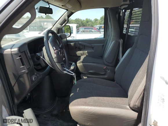 2022 GMC Savana Cargo Van with VIN 1GTW7AF75N1218999, listed as a Copart auction lot 67102284 with 0 mi miles and Clean Title. Bid and sale history available at carsss.com. Image 7.