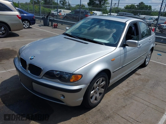 2004 BMW 3 Series 325i z VIN WBAET37424NJ80644, wystawiony jako IAAI lot #42116677 z przebiegiem 143 207 mil mil oraz . Historia ofert i sprzedaży dostępna na DreamBid. Obrazek 2.