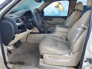 2008 Chevrolet Suburban LTZ with VIN 1GNFK16338R181086, listed as a Copart auction lot 78103044 with 261,931 mi miles and Salvage Title. Bid and sale history available at carsss.com. Image 7.