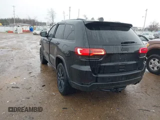 2020 Jeep Grand Cherokee Altitude with VIN 1C4RJFAG8LC257607, listed as a IAAI auction lot 41709146 with 55,414 mi miles. Bid and sale history available at carsss.com. Image 3.