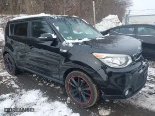 2014 Kia Soul ! with VIN KNDJX3A51E7011471, listed as a IAAI auction lot 41535197 with 65,424 mi miles. Bid and sale history available at carsss.com. Image 1.