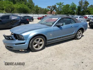 2006 Ford Mustang Standard z VIN 1ZVFT84N165257831, wystawiony jako Copart lot #55526005 z przebiegiem 123 603 mil mil oraz Czysty tytuł • Clean title. Historia ofert i sprzedaży dostępna na DreamBid. Obrazek 1.
