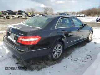 2011 Mercedes-Benz E 350 Luxury with VIN WDDHF8HB1BA371256, listed as a Copart auction lot 41592315 with 137,804 mi miles and Salvage Title. Bid and sale history available at DreamBid. Image 3.