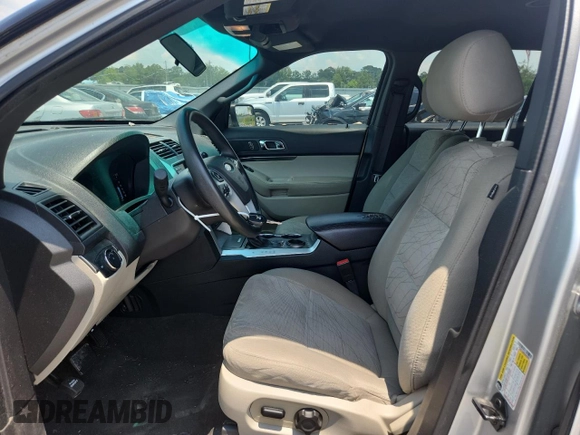 2015 Ford Explorer z VIN 1FM5K7B80FGA06999, wystawiony jako Copart lot #63941965 z przebiegiem 162 065 mil mil oraz Czysty tytuł • Clean title. Historia ofert i sprzedaży dostępna na DreamBid. Obrazek 7.