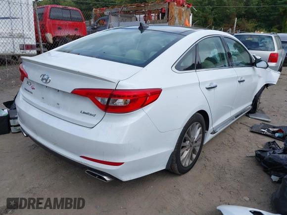 2015 Hyundai Sonata 2.4L Sport with VIN 5NPE34AFXFH085500, listed as a IAAI auction lot 40478188 with 147,320 mi miles. Bid and sale history available at carsss.com. Image 4.