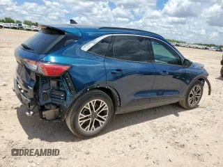 2020 Ford Escape SEL with VIN 1FMCU0H61LUA31969, listed as a Copart auction lot 62408675 with 53,220 mi miles and Salvage title. Bid and sale history available at DreamBid. Image 3.