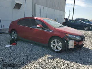 2015 Chevrolet Volt with VIN 1G1RA6E47FU110217, listed as a Copart auction lot 48673245 with 31,668 mi miles and Salvage Title. Bid and sale history available at carsss.com. Image 4.