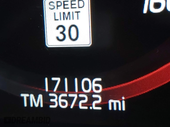 2017 Volvo XC90 Inscription with VIN YV4A22PL8H1166537, listed as a IAAI auction lot 41759108 with 171,106 mi miles. Bid and sale history available at carsss.com. Image 15.
