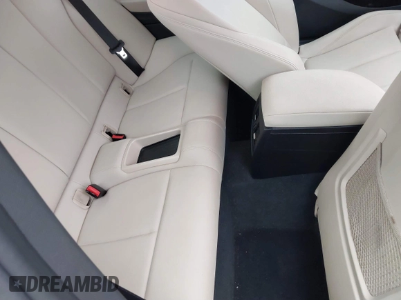 2018 BMW 2 Series 230i with VIN WBA2J1C50JVD09751, listed as a IAAI auction lot 41440752 with 71,700 mi miles. Bid and sale history available at carsss.com. Image 8.