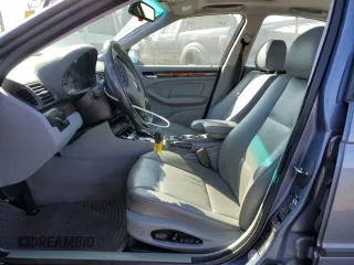 2003 BMW 3 Series 325i with VIN WBAAZ33413PH34071, listed as a Copart auction lot 78756194 with 136,117 mi miles and Clean Title. Bid and sale history available at carsss.com. Image 7.