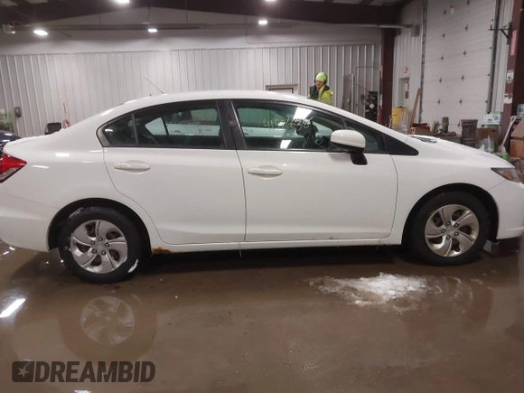 2015 Honda Civic LX with VIN 19XFB2F53FE281911, listed as a IAAI auction lot 41586638 with 200,966 mi miles and . Bid and sale history available at DreamBid. Image 13.