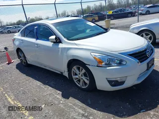 2014 Nissan Altima SV with VIN 1N4AL3AP6EC163563, listed as a IAAI auction lot 41964614 with 188,516 mi miles and . Bid and sale history available at DreamBid. Image 1.