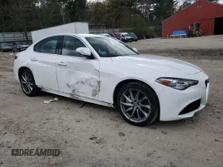 2020 Alfa Romeo Giulia with VIN ZARFANANXL7625330, listed as a Copart auction lot 49191163 with 35,507 mi miles. Bid and sale history available at carsss.com. Image 4.