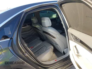 2015 Audi S8 z VIN WAUK2AFD5FN021986, wystawiony jako IAAI lot #41986491 z przebiegiem 142 073 mil mil oraz . Historia ofert i sprzedaży dostępna na DreamBid. Obrazek 8.